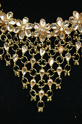 Weiß Gold Bollywood Braut Schmuckset Collier Ohrringe Tika zum Sari