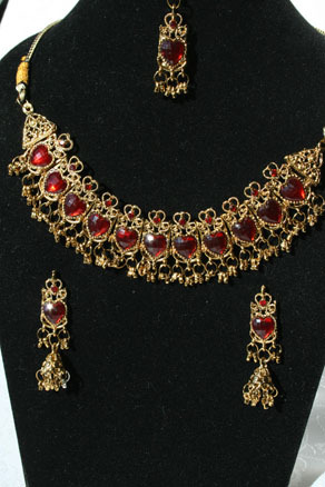 Rot Herz Gold Bollywood Braut Schmuckset Collier Ohrringe Tika zum Sari