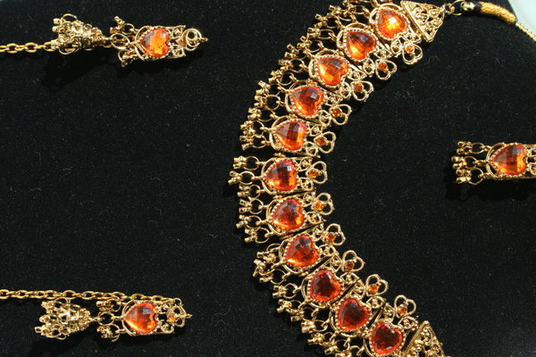 Orange Herz Gold Bollywood Braut Schmuckset Collier Ohrringe Tika zum Sari